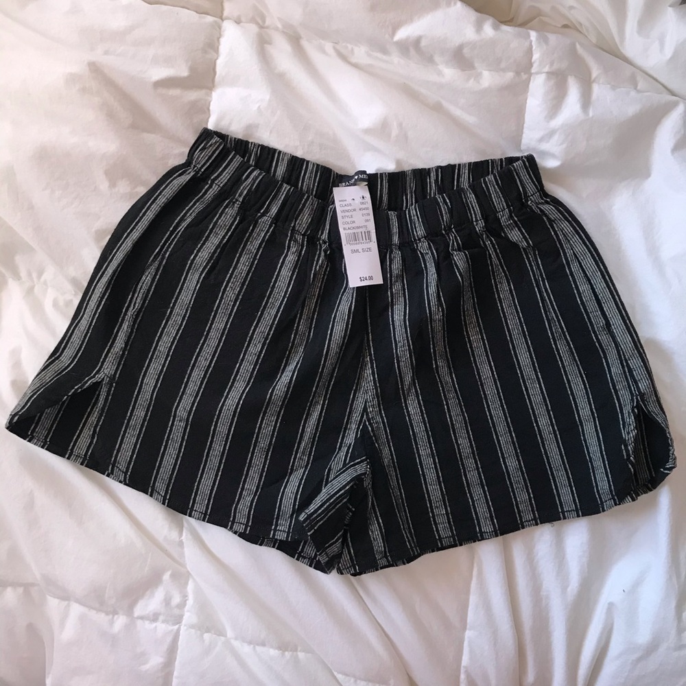 Brandy Melville Stripped Shorts NWT